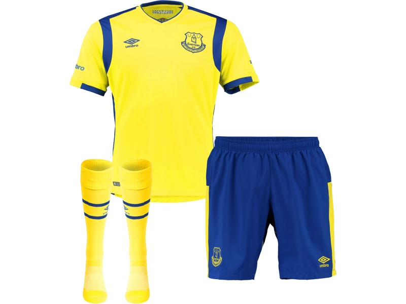 Everton Liverpool Umbro infants kit