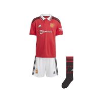 : Manchester United - Adidas infants kit